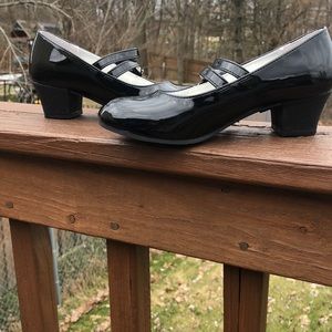 Girls black sparkly heeled shoes